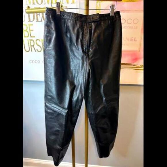 Amanda Smith Pants - Leather 1990's Vintage High Waisted Pants by AMANDA SMITH PETITE, Size 8 Petite